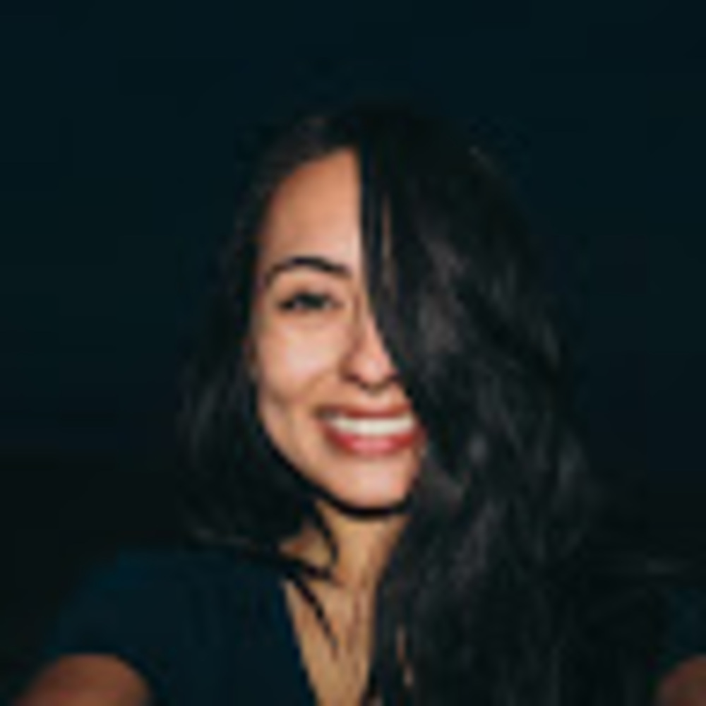 Meet your Posher, Angelica